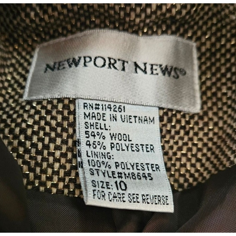 Vintage Brown wool Tweed women's Jacket With Button Accents & Pockets