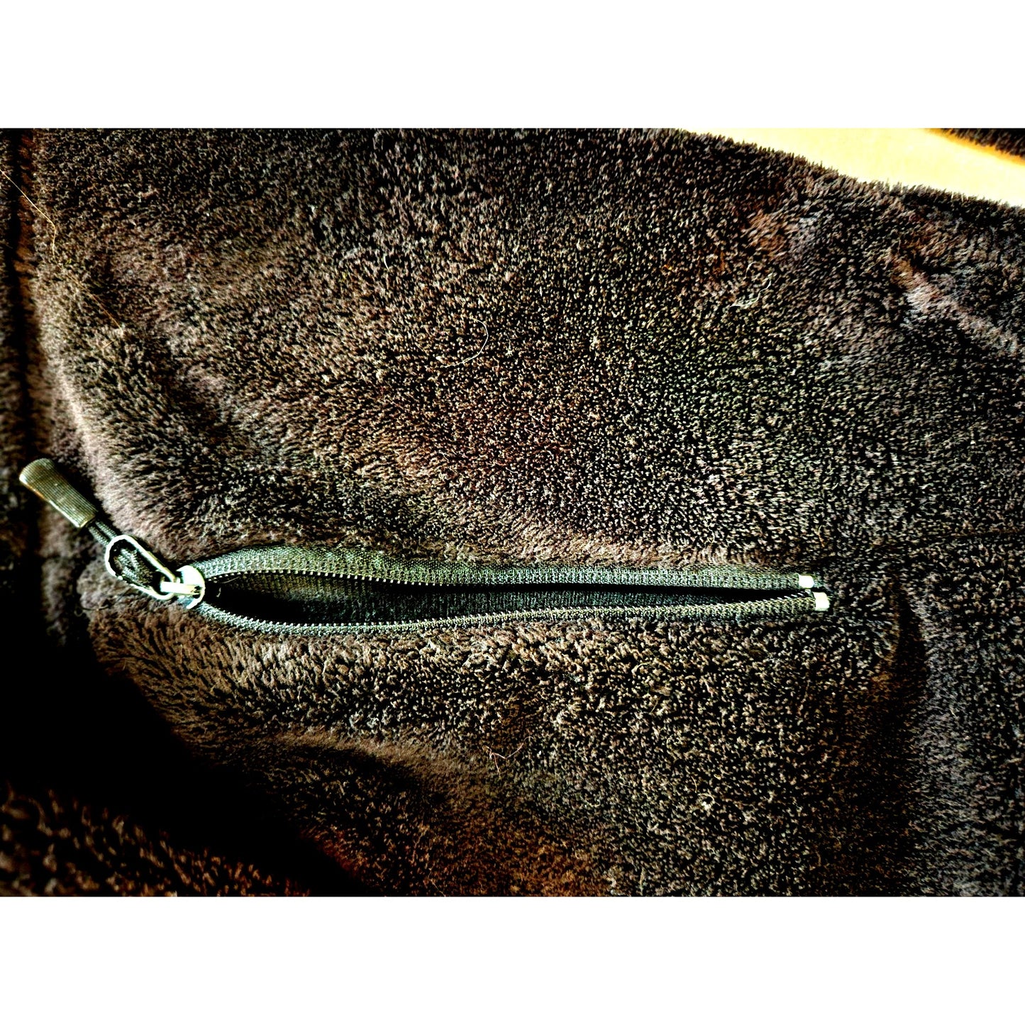 Avalanche Brown Fleece Jacket With Full-Zip Front Closure & Zippered Pockets For Outdoor Wear