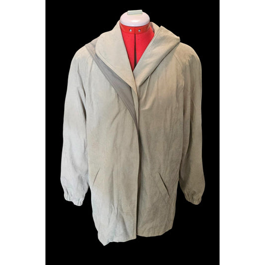 Vintage Lightweight Hooded Jacket With Pockets size(M)