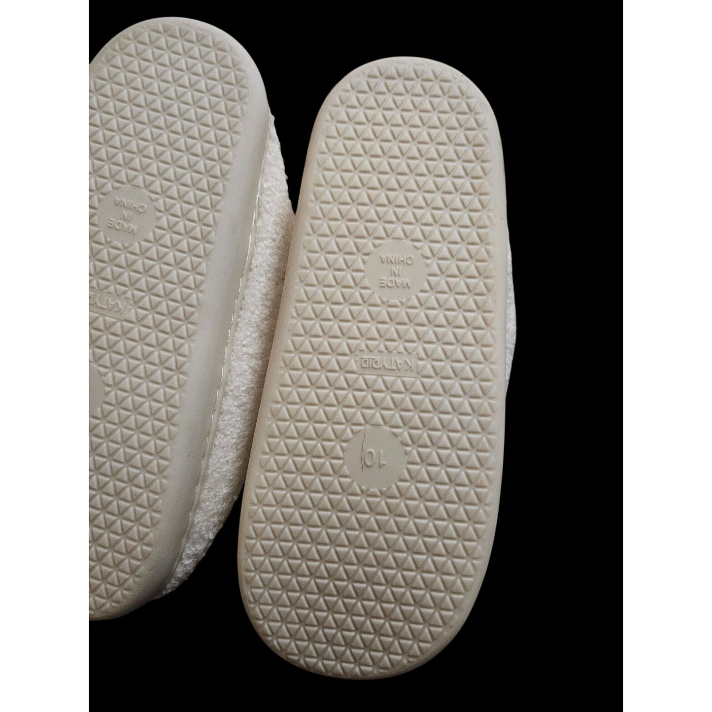 Cowboy Hat Smiley Face Fuzzy Slippers Unisex Cozy Indoor Shoes Size 10