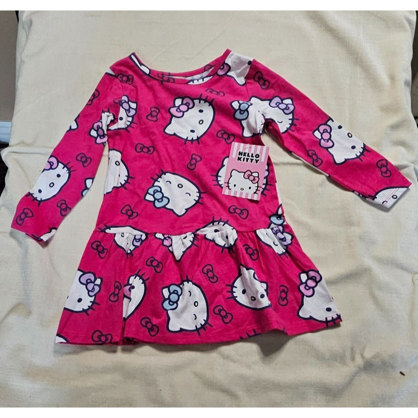 Hello Kitty Girls Pink Long-Sleeve Dress With Ruffled Skirt Size 3T Made By Sanrio