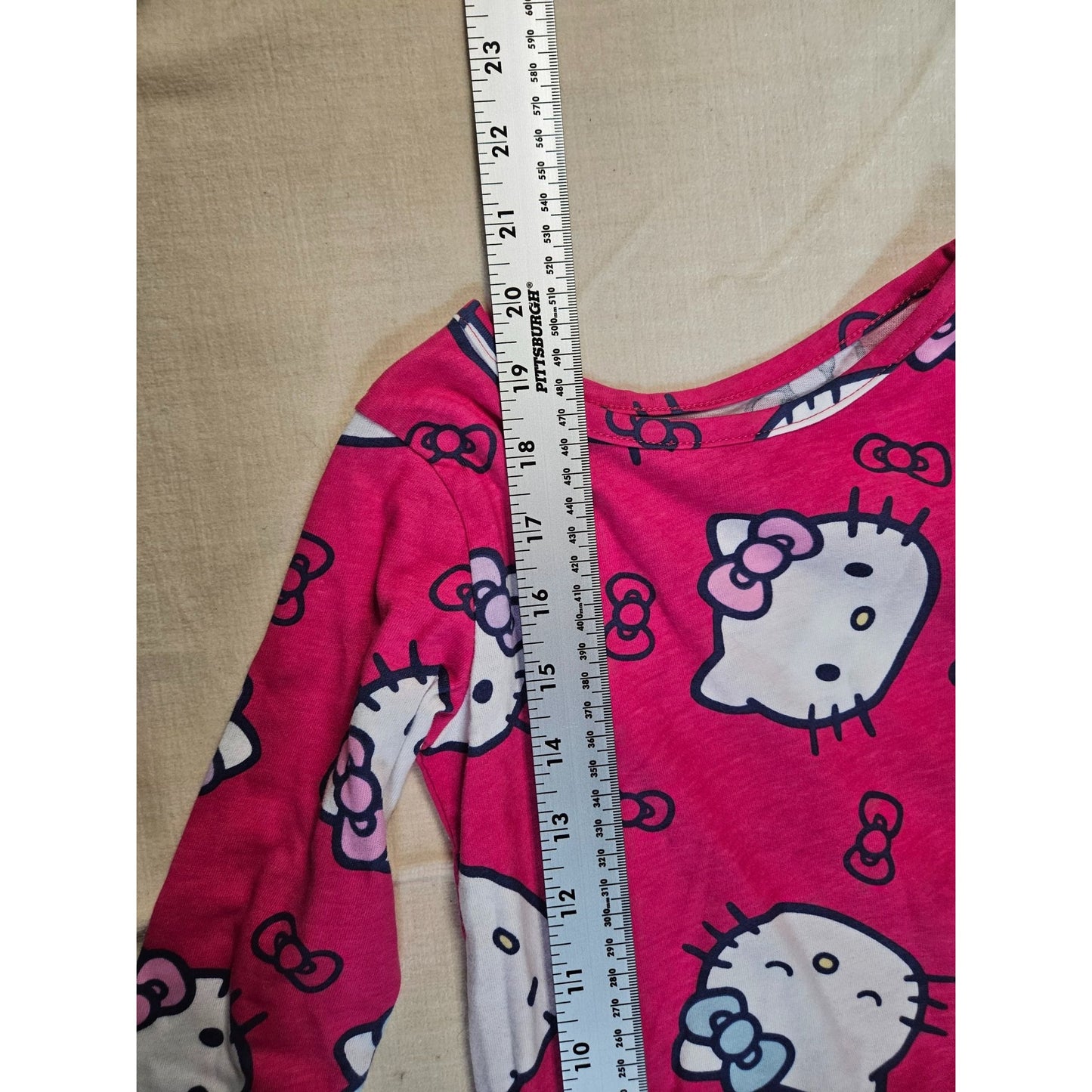 Hello Kitty Girls Pink Long-Sleeve Dress With Ruffled Skirt Size 3T Made By Sanrio