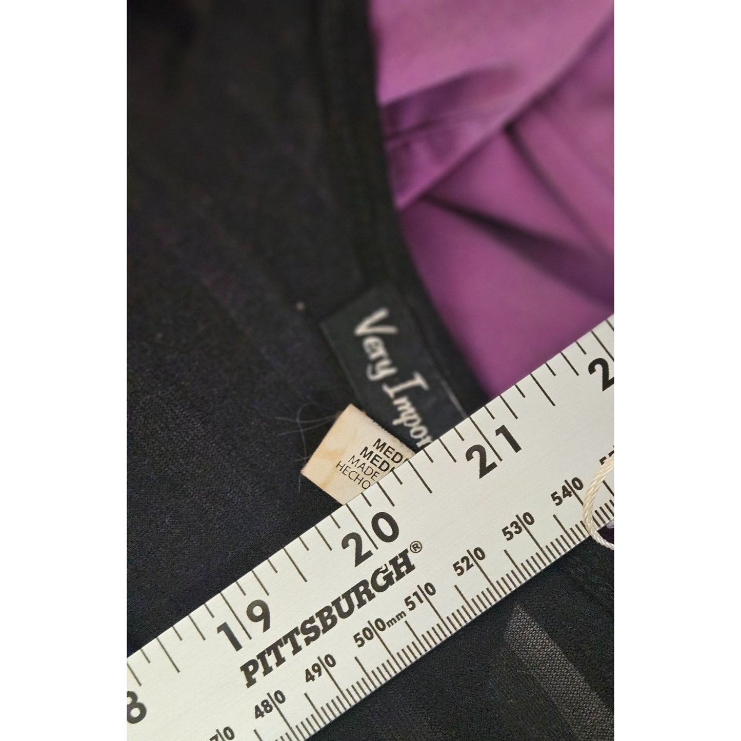 Ruffled Gray Top Medium By Very Important Pieces