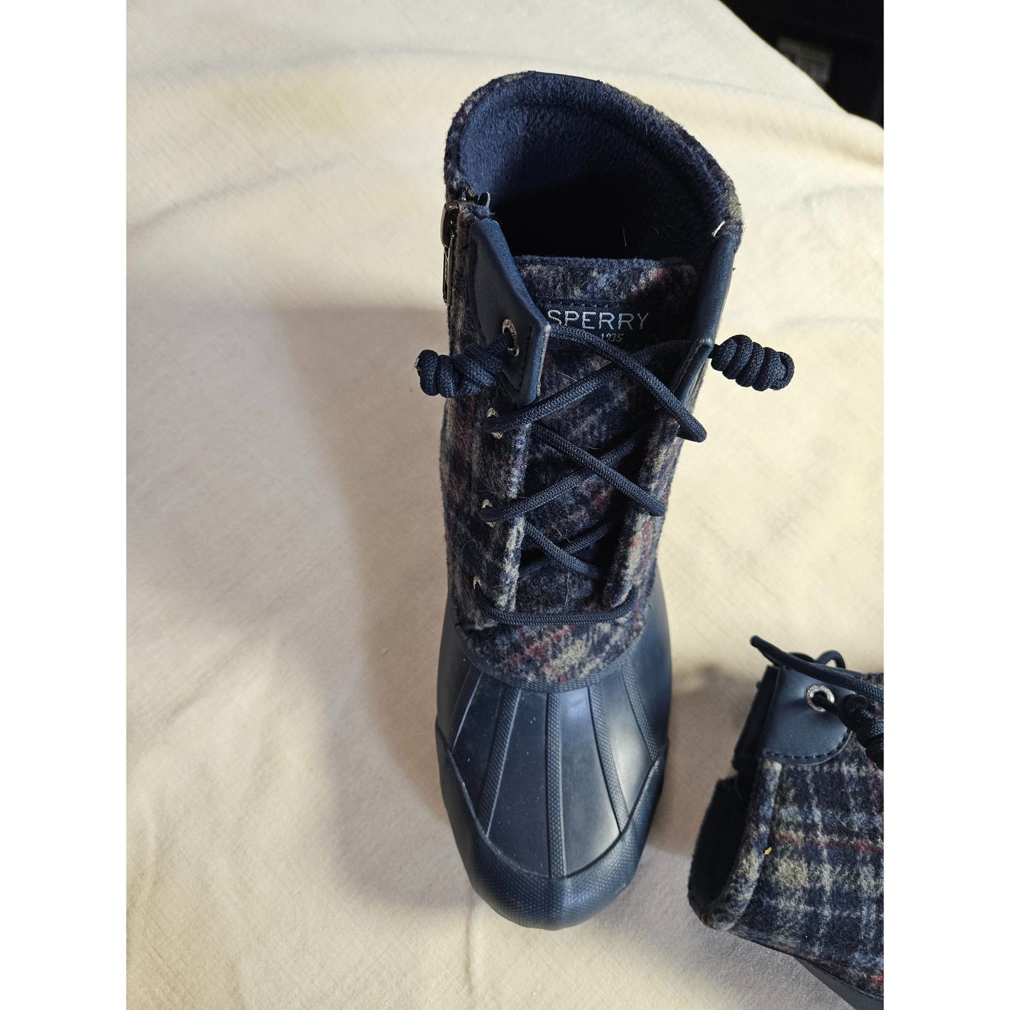 Sperry Womens Plaid Saltwater Duck Boots With Side Zipper & Rubber Sole Size 7.5