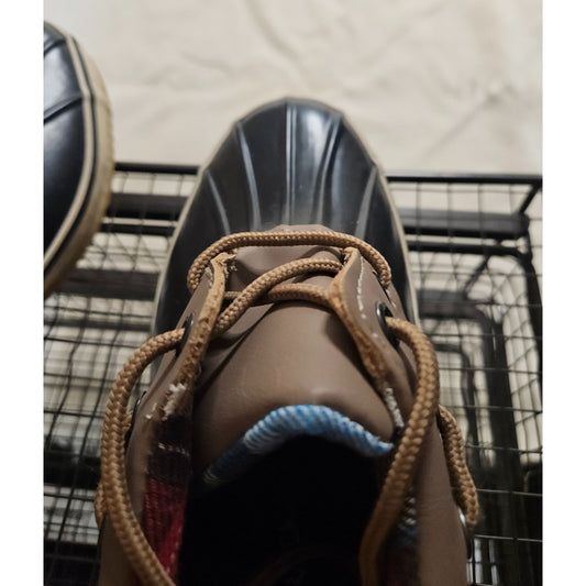 Tamarack Womens Size 8 Duck Boots With Plaid Lining & Lace-Up Closure