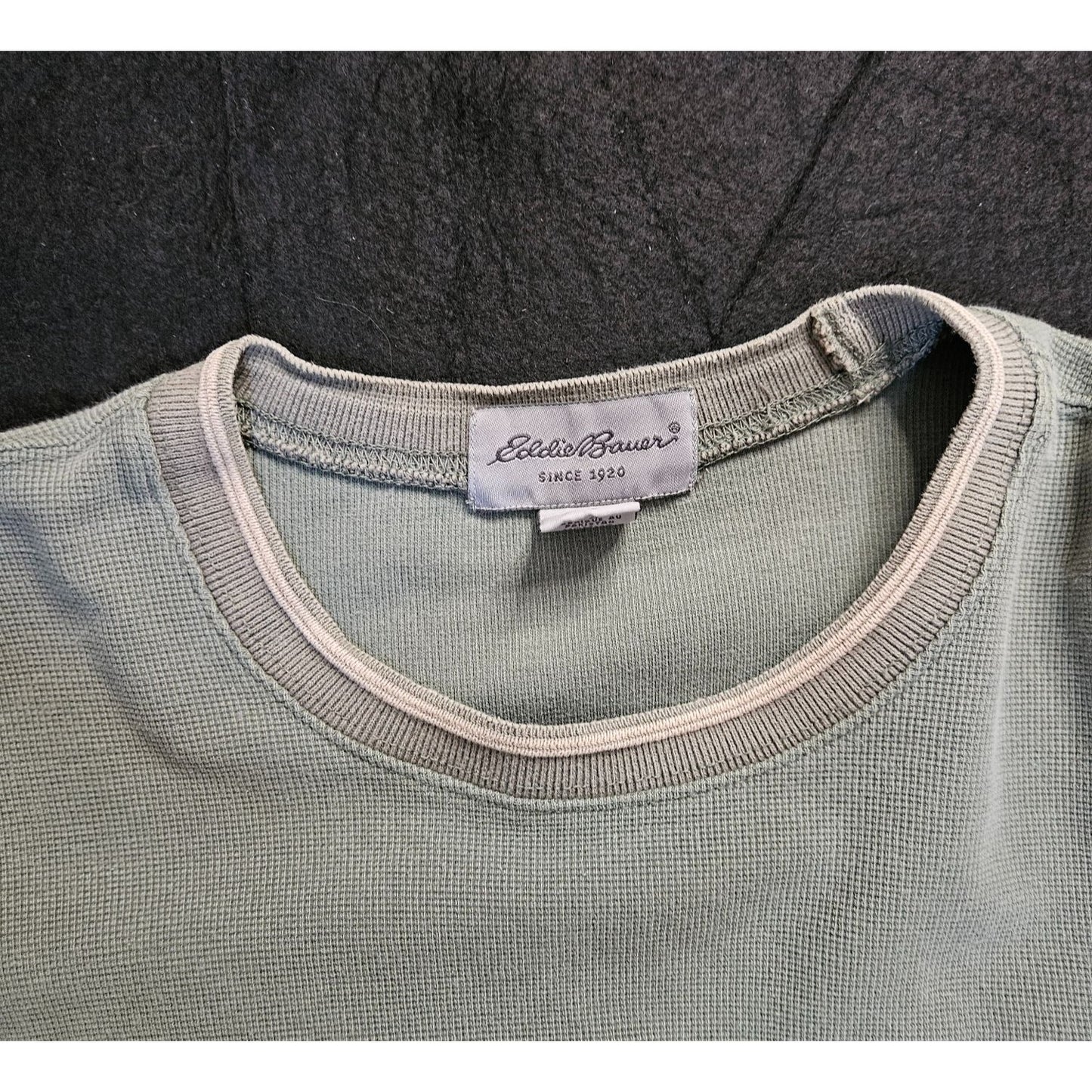 Eddie Bauer Mens XL Green Crew Neck T-Shirt 100% Cotton Casual Wear