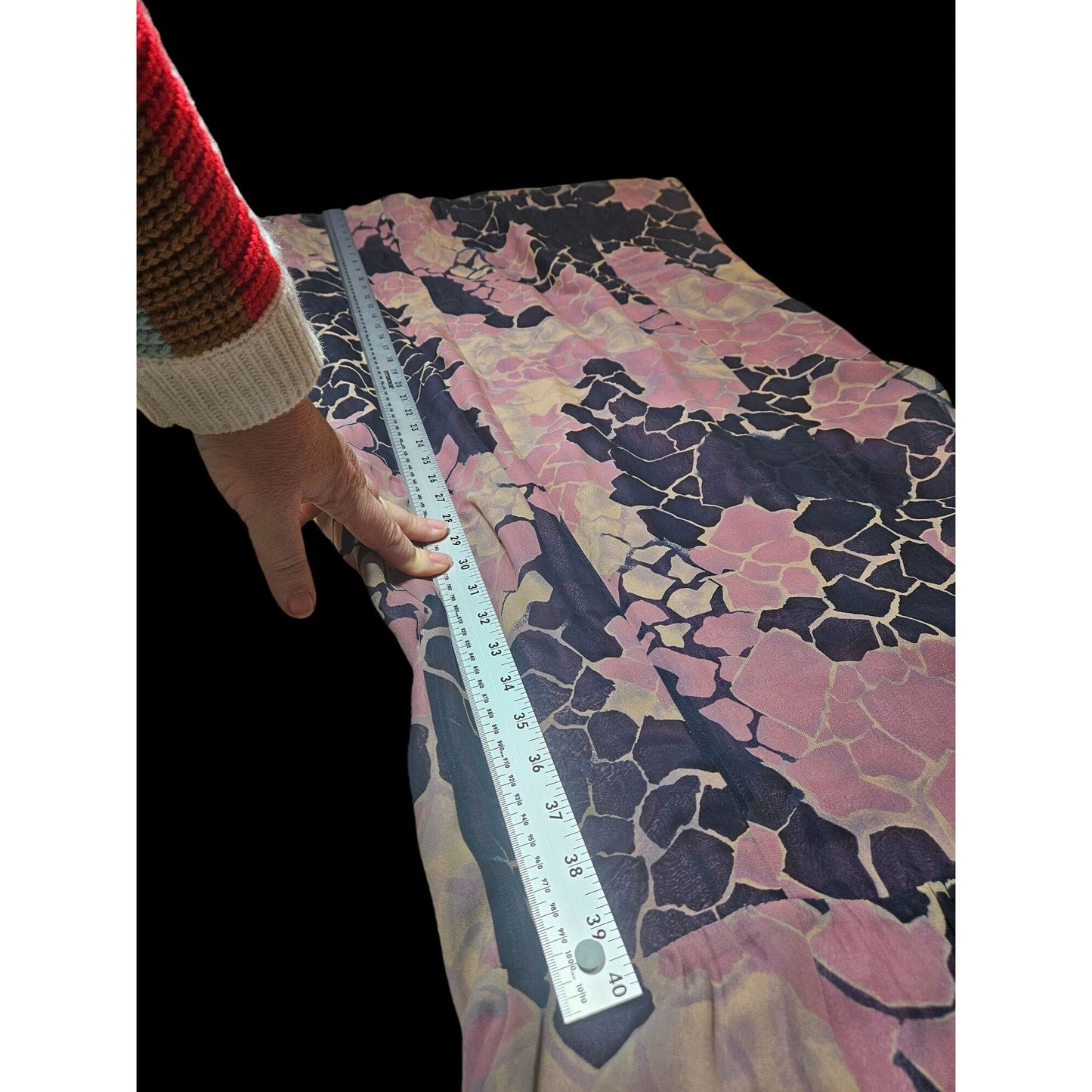 Vintage Floral Midi Dress With Abstract Pattern & V-Neckline