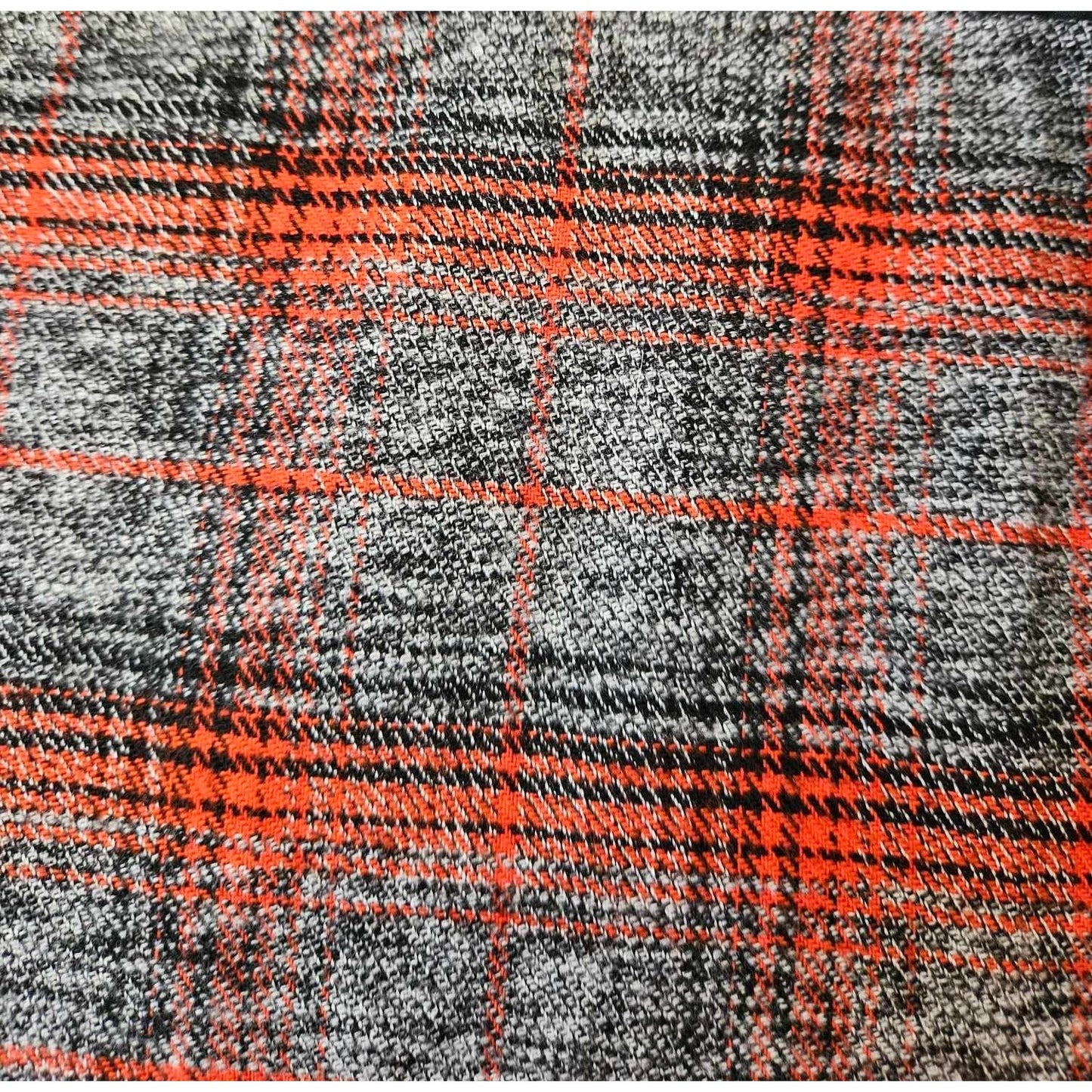 Calvin Klein Men's Red & Gray Plaid Button-Up Shirt, Long Sleeve, Casual Style. New with Tags.